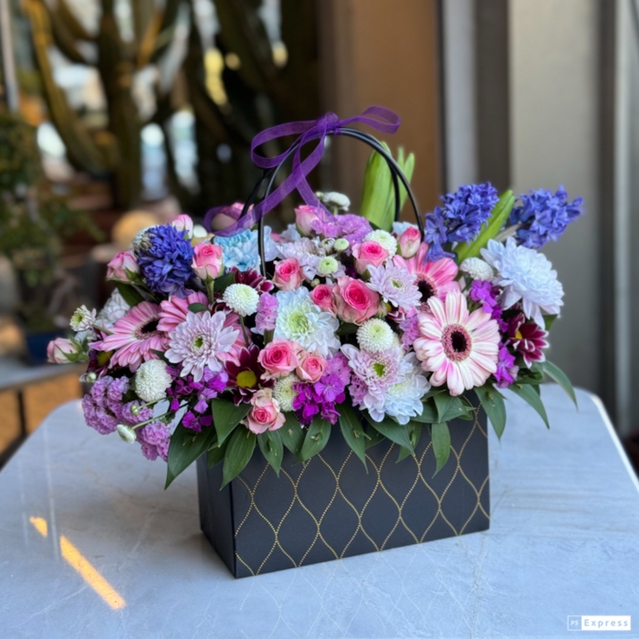 Kutuda Kar���k �i�ek Tasar�m�