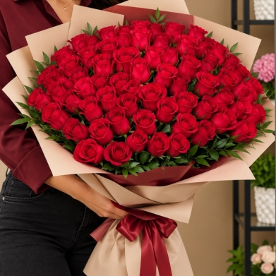 99 K�rm�z� G�l Buketi � Dev ve G�steri�li Premium G�l Buketi