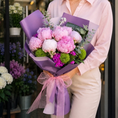 �i�eklerin Kral� Pembe �akay�k