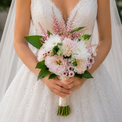 Pembe Beyaz Gelin Buketi | Romantik ve Modern Gelin �i�e�i
