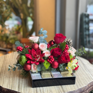 K�rm�z� G�ll� Y�lba�� �ikolata & �i�ek Aranjman�