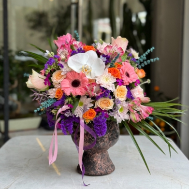 Lila Esintisi: El Yap�m� Vazoda Premium Kar���k �i�ek Tasar�m�